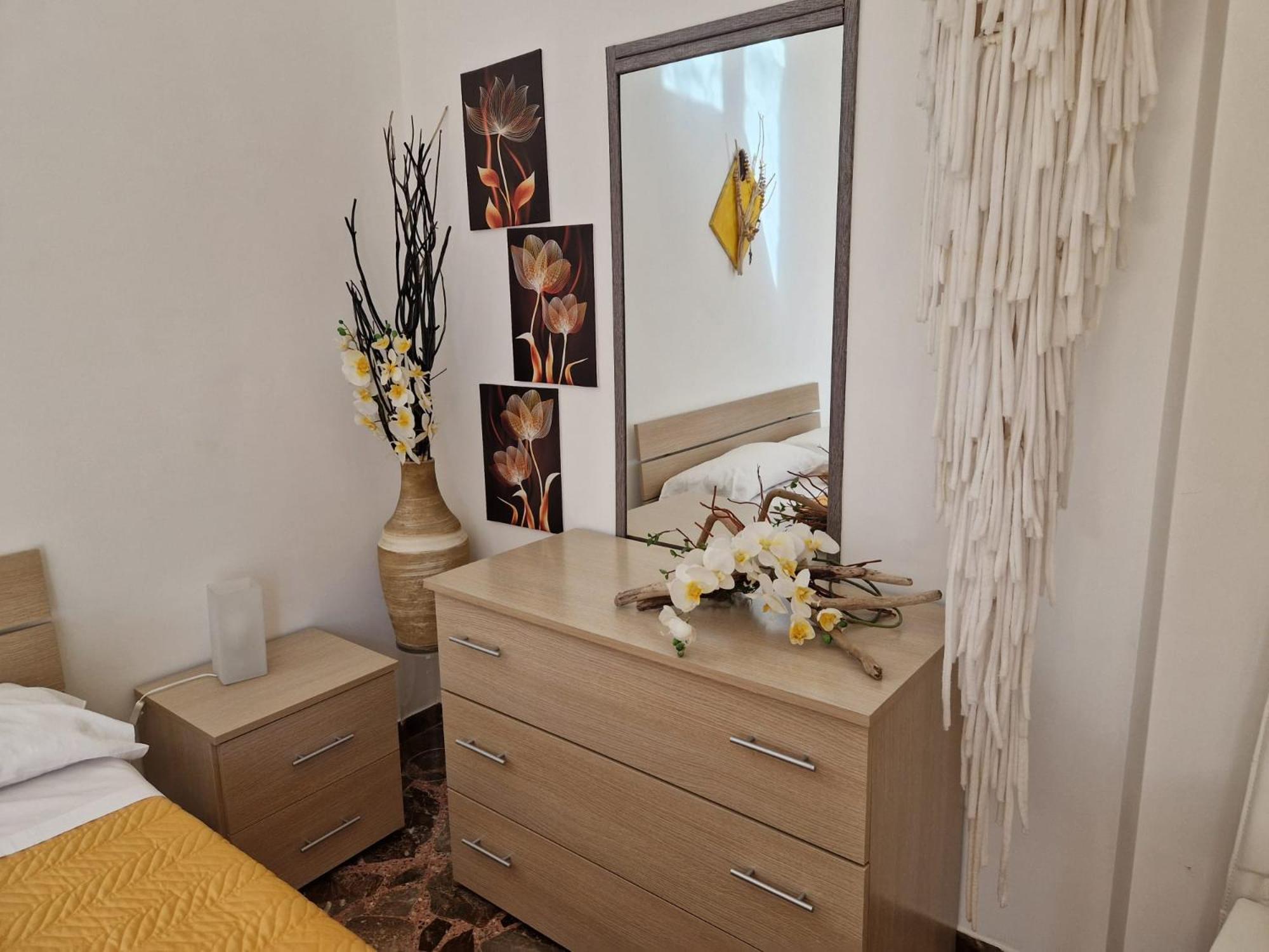 Apartamento Domus Divina & Domus Elegans Fronte Mare Monopoli Habitación foto