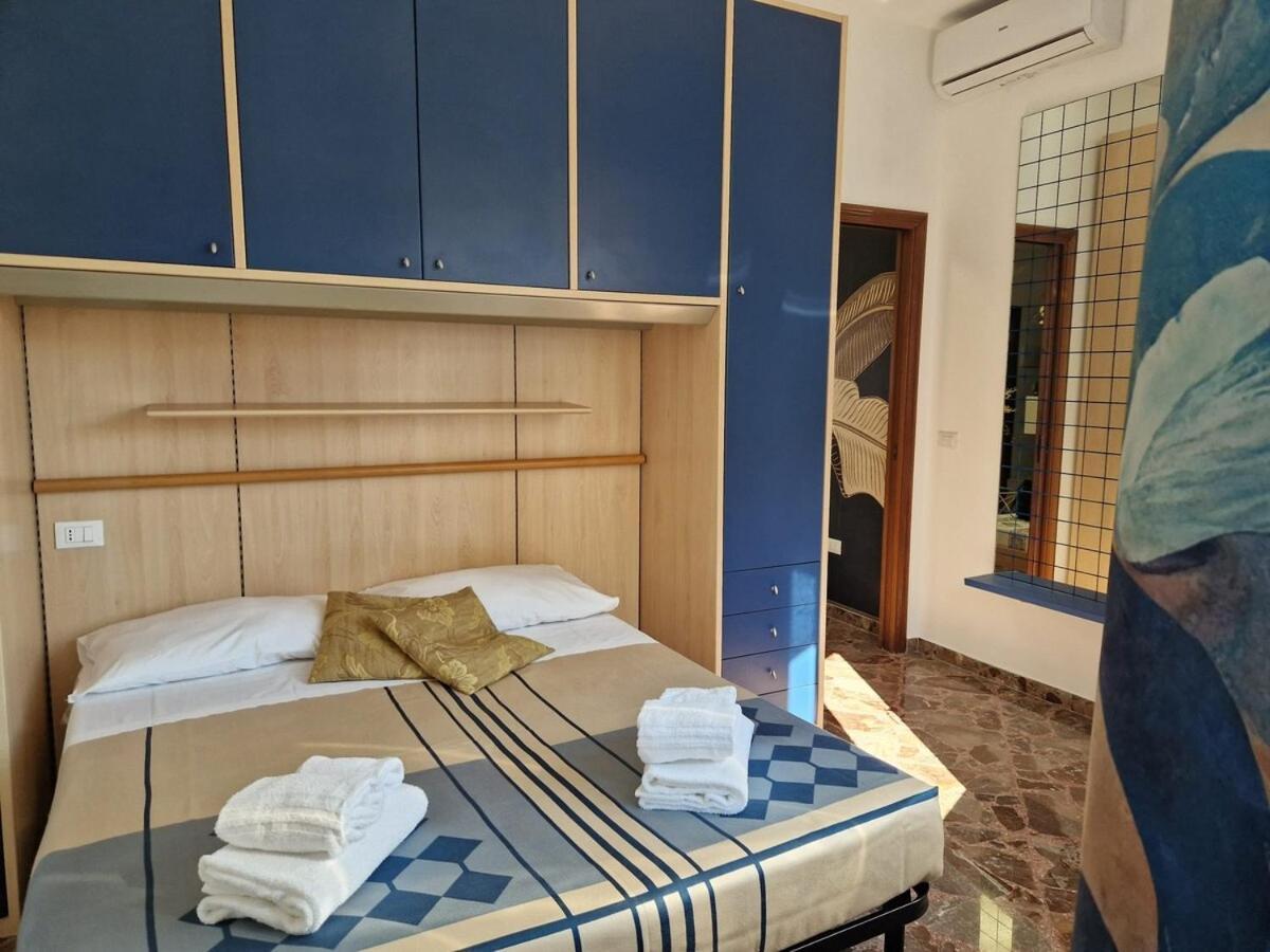 Apartamento Domus Divina & Domus Elegans Fronte Mare Monopoli Exterior foto